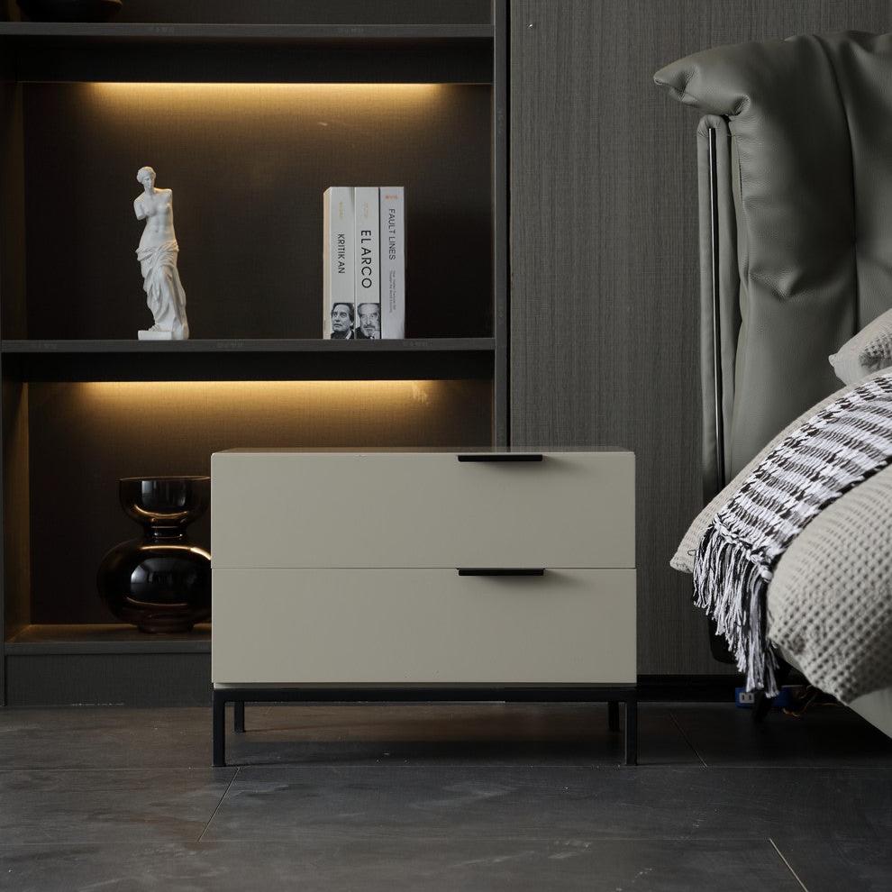 كومدينة بتصميم فاخر