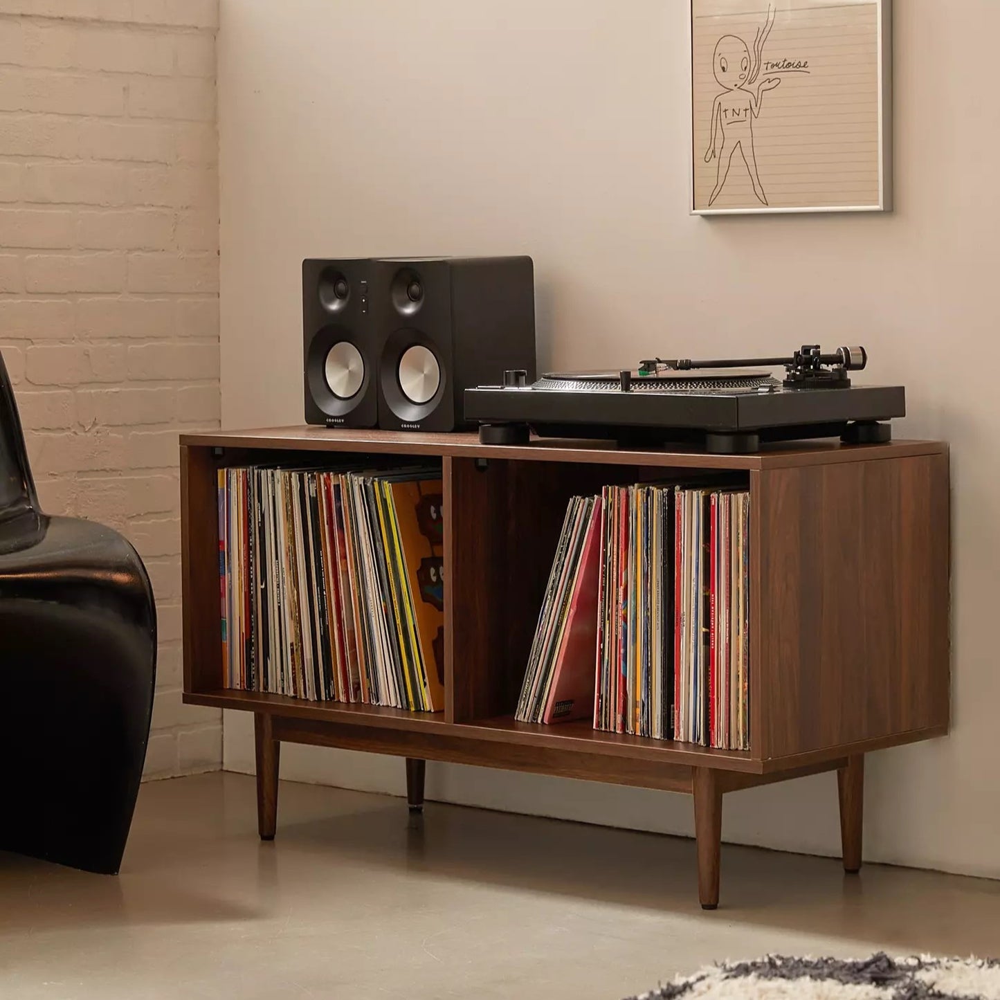 خزانة لورا متعددة الاستخدامات