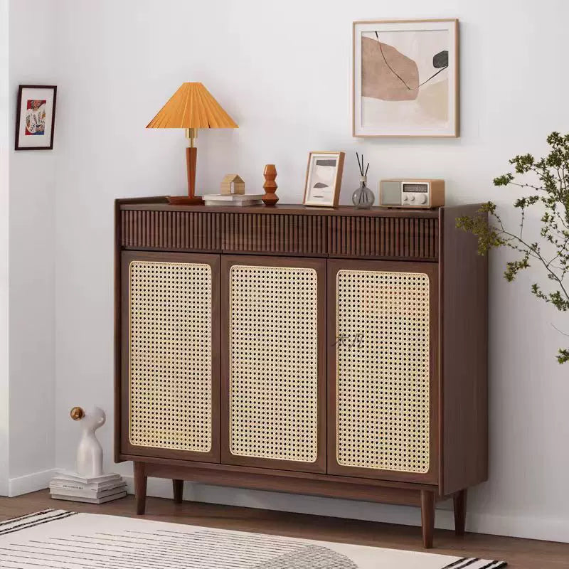 خزانة رايڤا أنيقة