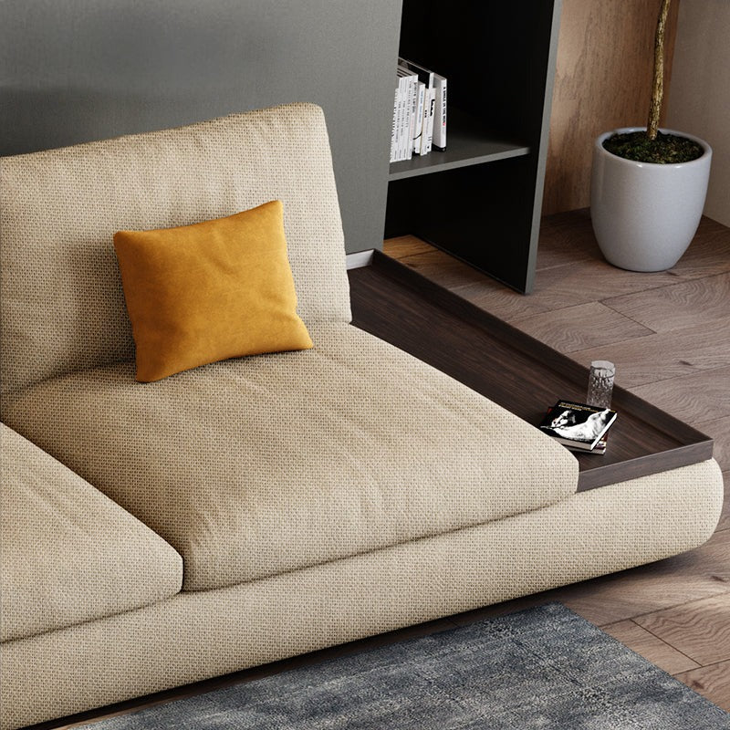 أريكة بتصميم عصري