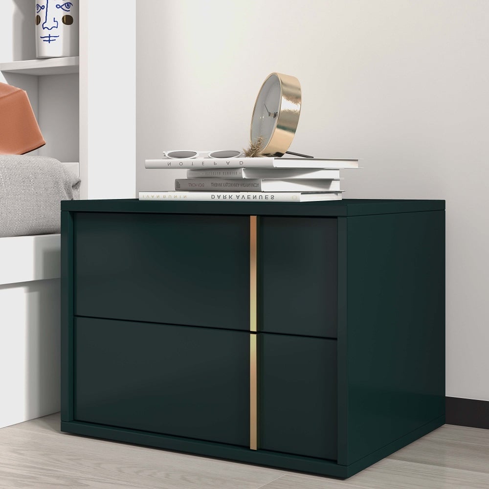 كومدينة بتصميم فاخر