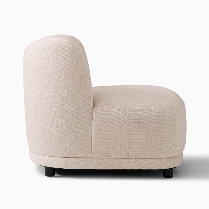 كرسي بتصميم عصري مميز