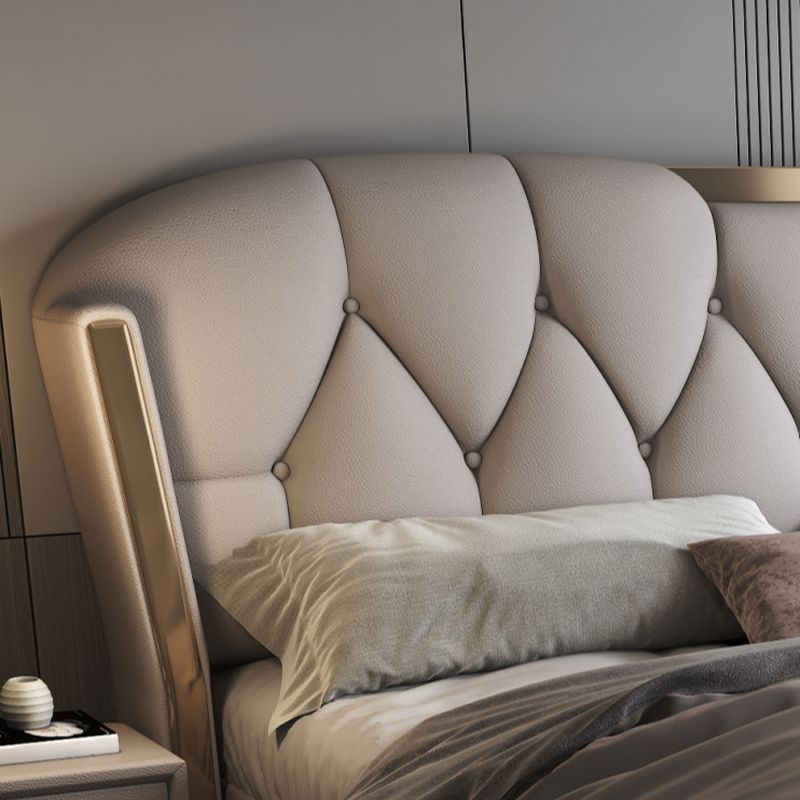 سرير كراونيس الملكي