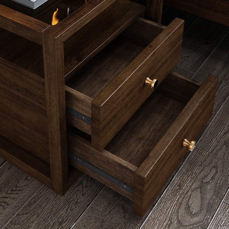 كومدينة بتصميم كلاسيكي