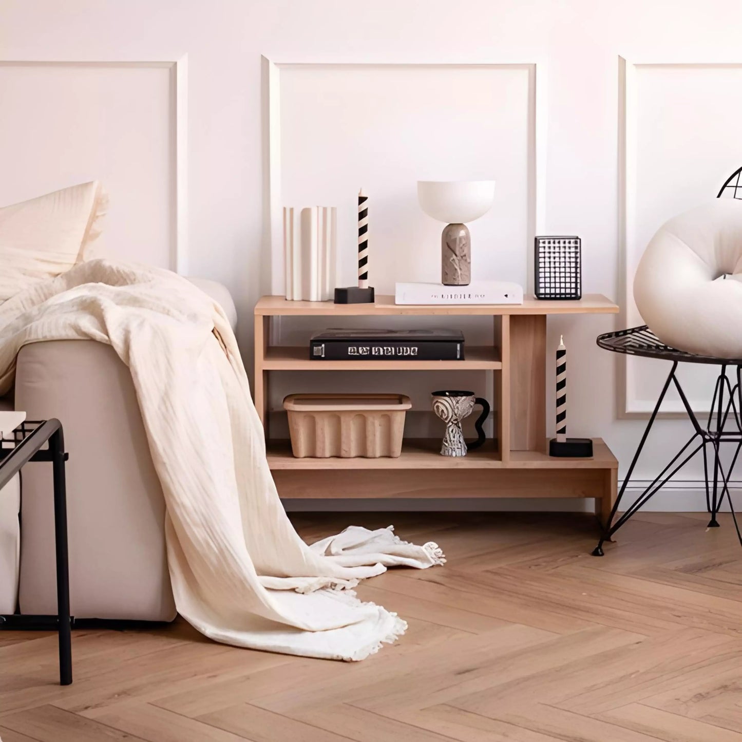 طاولة ميليسا الجانبية