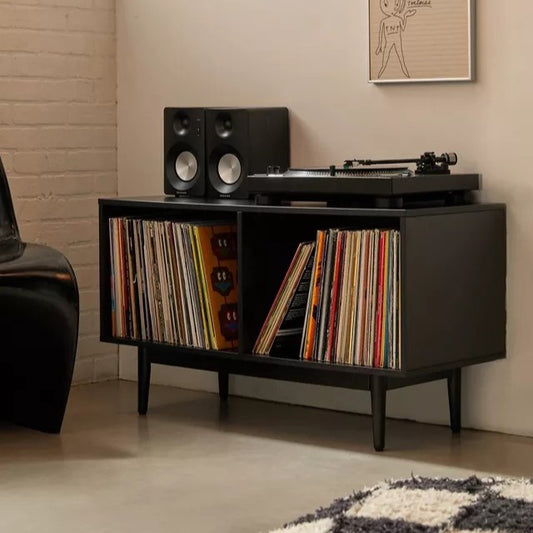 خزانة لورا متعددة الاستخدامات